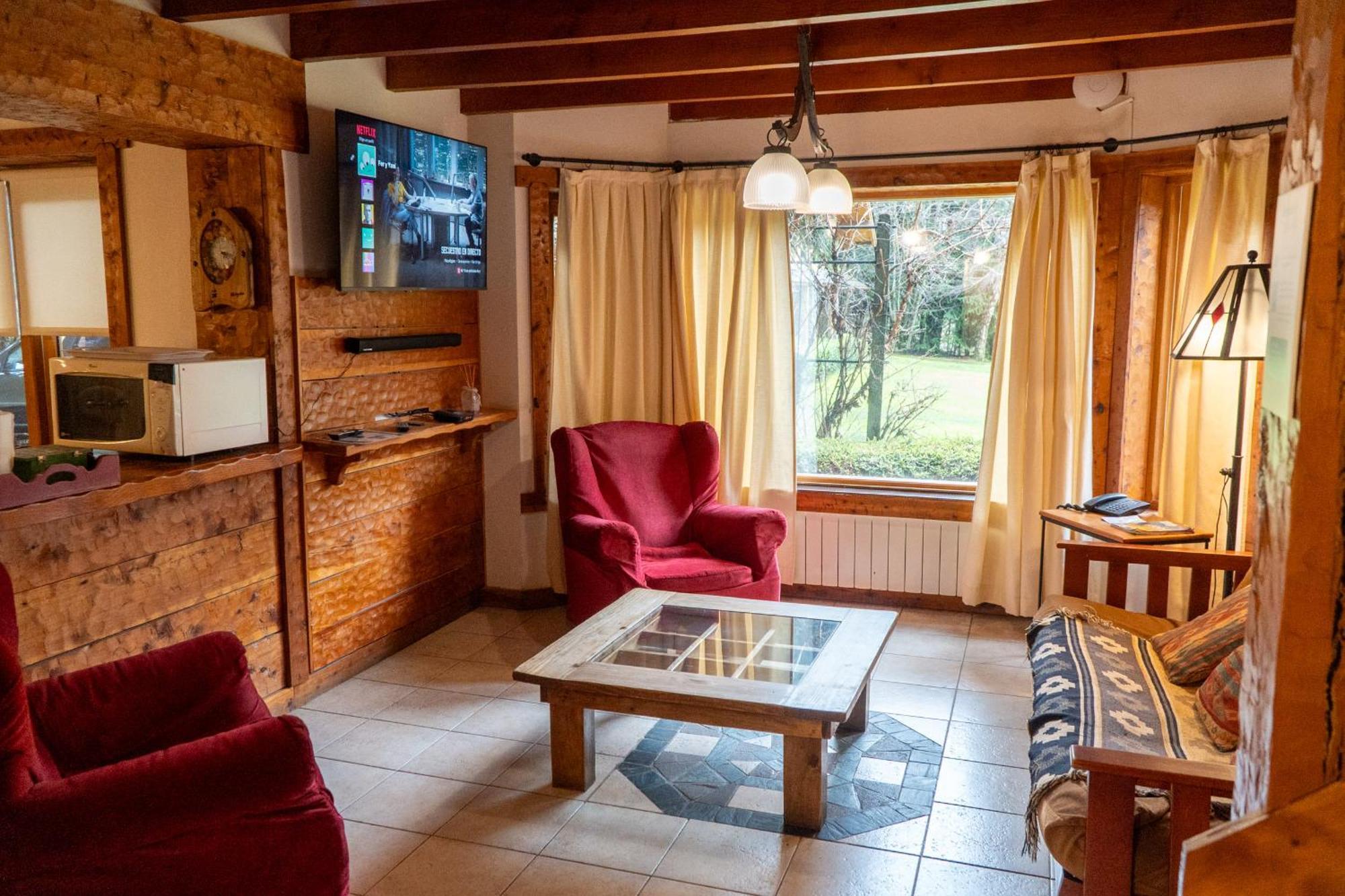 Cabanas Rincon Del Lago Вилья-ла-Ангостура Экстерьер фото